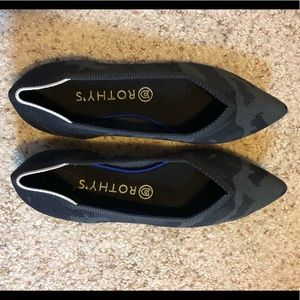 Pointy toe Rothy’s size 9.5